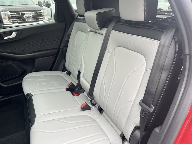 2026 Ford Escape Platinum