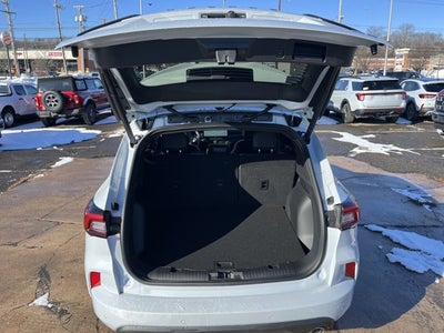 2026 Ford Escape ST-Line Elite