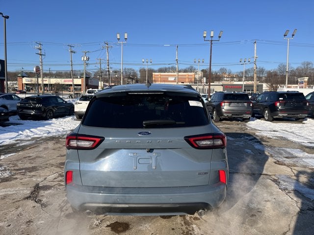 2026 Ford Escape ST-Line Elite