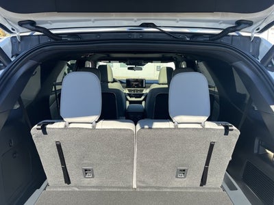 2027 Ford Explorer Active w/200A Pkg