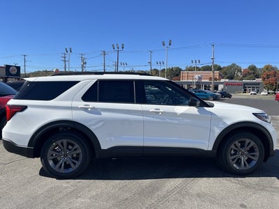 2027 Ford Explorer Active w/200A Pkg
