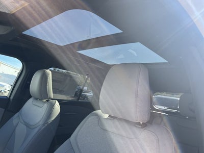 2027 Ford Explorer Active w/200A Pkg