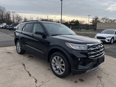 2026 Ford Explorer Active w/200A Pkg