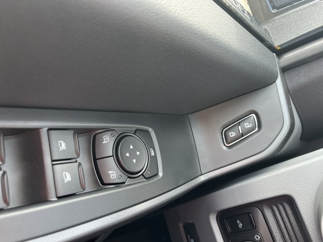 2027 Ford Super Duty F-250 SRW XL