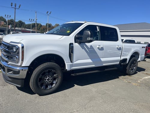 2027 Ford Super Duty F-250 SRW XLT