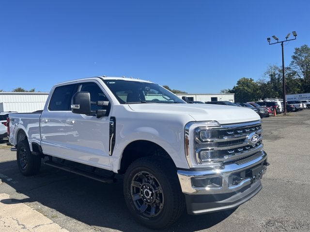 2027 Ford Super Duty F-250 SRW XLT