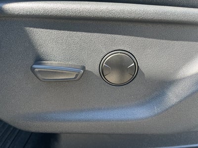 2027 Ford Super Duty F-250 SRW XLT