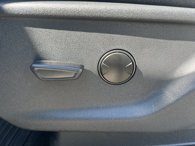 2027 Ford Super Duty F-250 SRW XLT