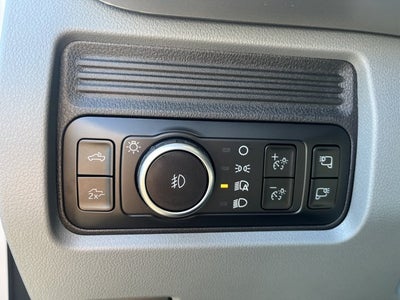 2027 Ford Super Duty F-250 SRW XLT