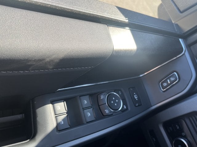 2027 Ford Super Duty F-250 SRW XLT