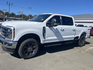 2027 Ford Super Duty F-250 SRW XLT