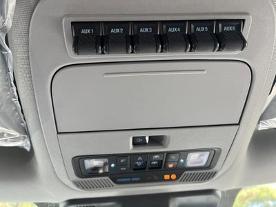 2026 Ford Super Duty F-350 SRW XLT