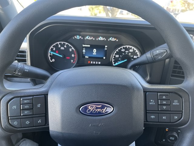 2027 Ford Super Duty F-350 SRW F-350® XL