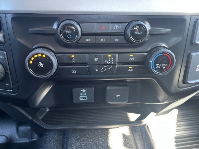 2027 Ford Super Duty F-350 SRW F-350® XL
