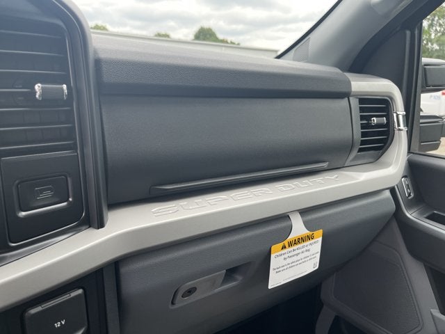2026 Ford Super Duty F-350 SRW F-350® XLT