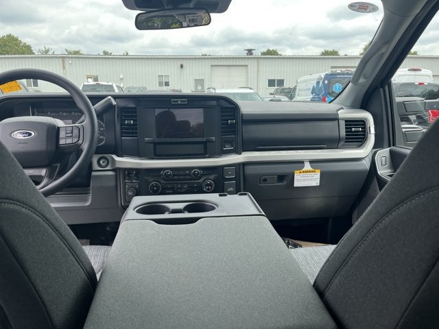 2026 Ford Super Duty F-350 SRW F-350® XLT
