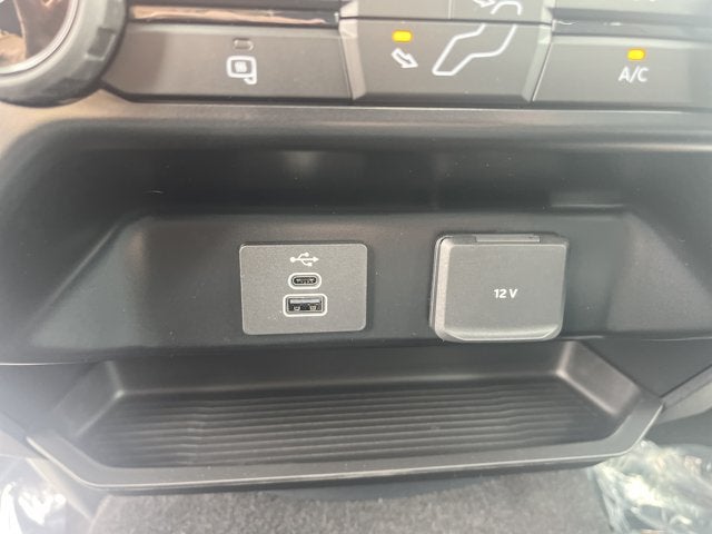 2026 Ford Super Duty F-350 SRW F-350® XLT
