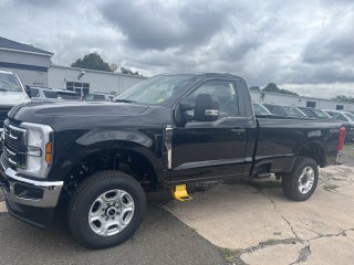 2026 Ford Super Duty F-350 SRW F-350® XLT